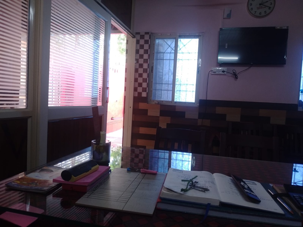 Common seating area with television and window